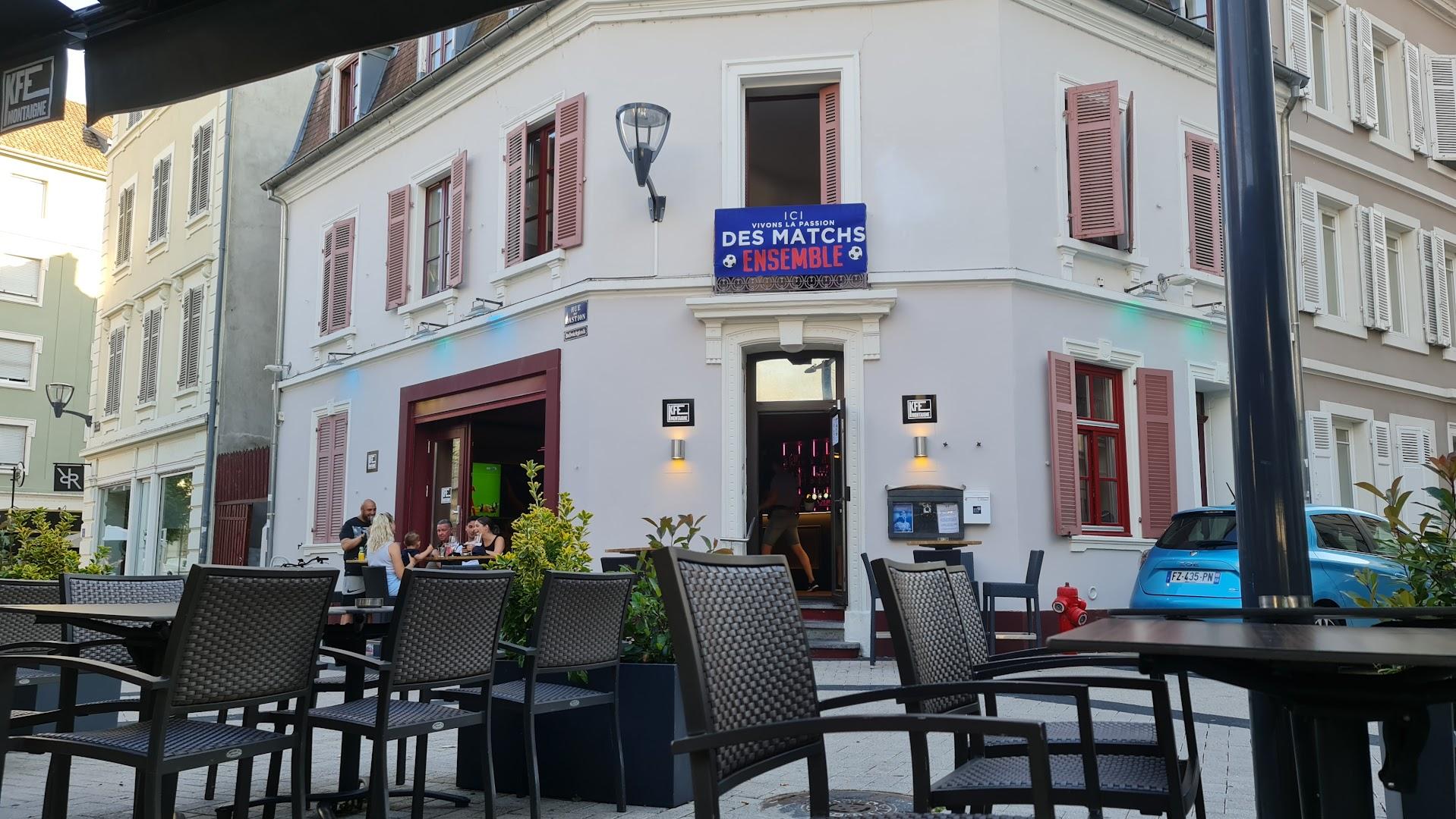 Cafe Montaigne - Photo 3